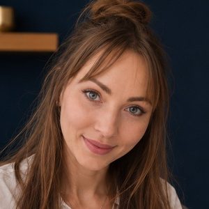 Portrait of Dr. Diana Schaffer